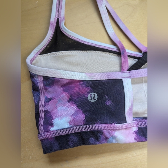 2/35$ LULULEMON sport Bra Size 6 Tie Dye Pink Purple White - Picture 6 of 9